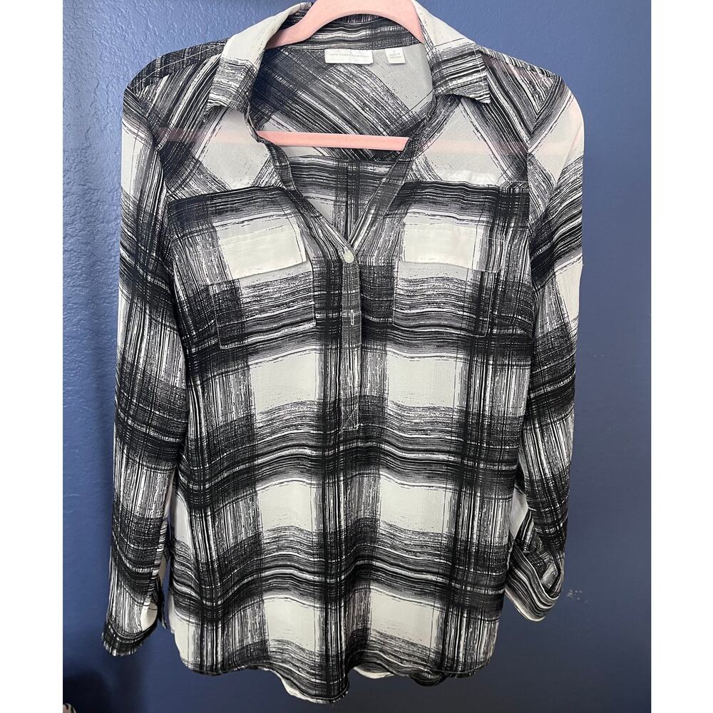 New York & Co Black White Abstract Plaid 1/2 Button Lightweight Blouse S NWOT